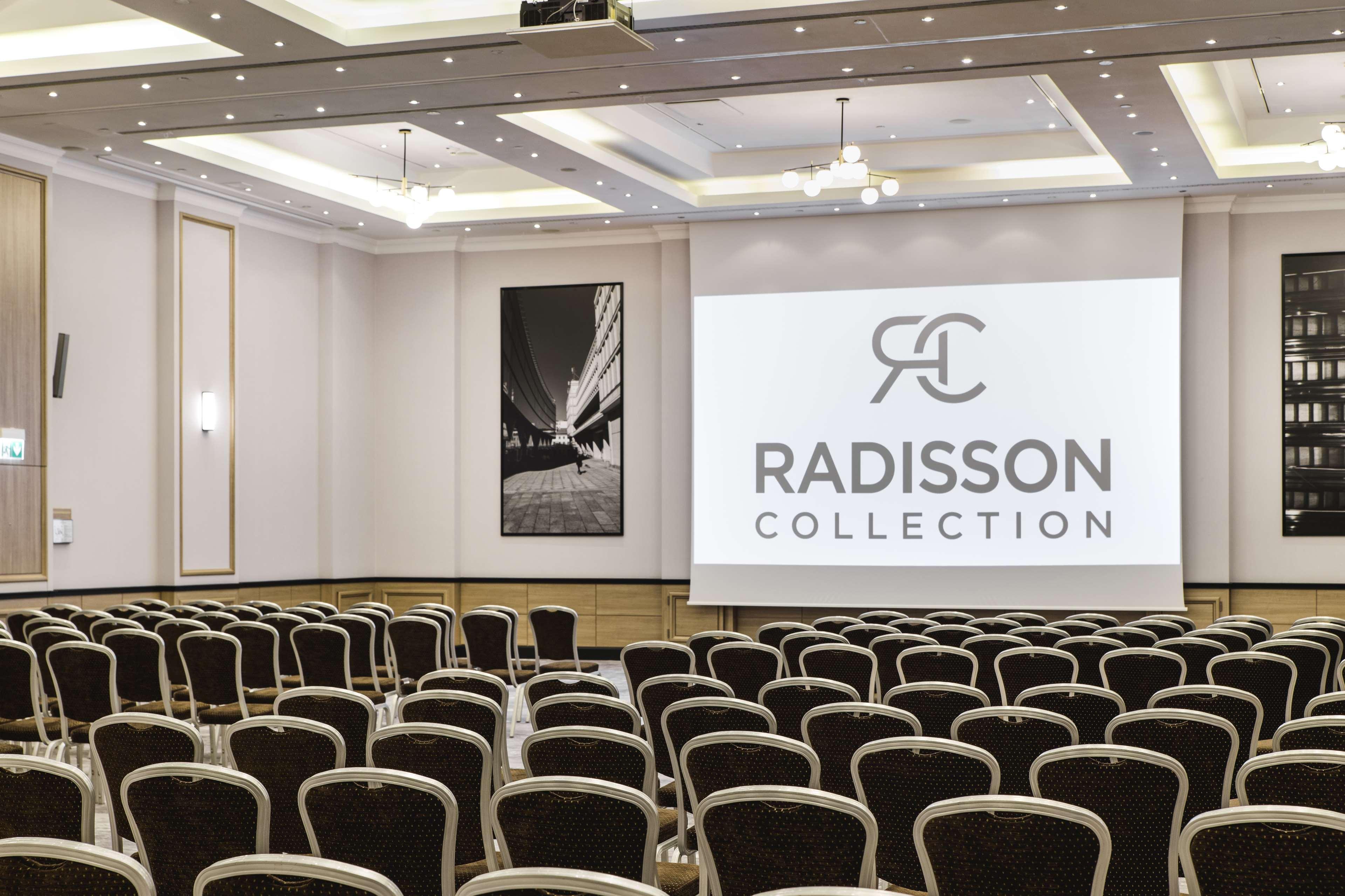 Radisson Collection Hotel, Varsó Kültér fotó